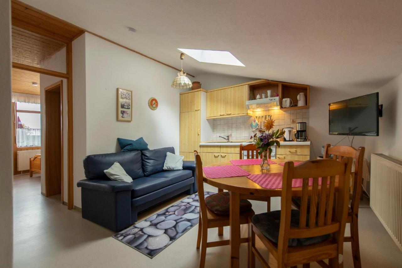 Ferienwohnung Haus Inge Мосбах Екстер'єр фото